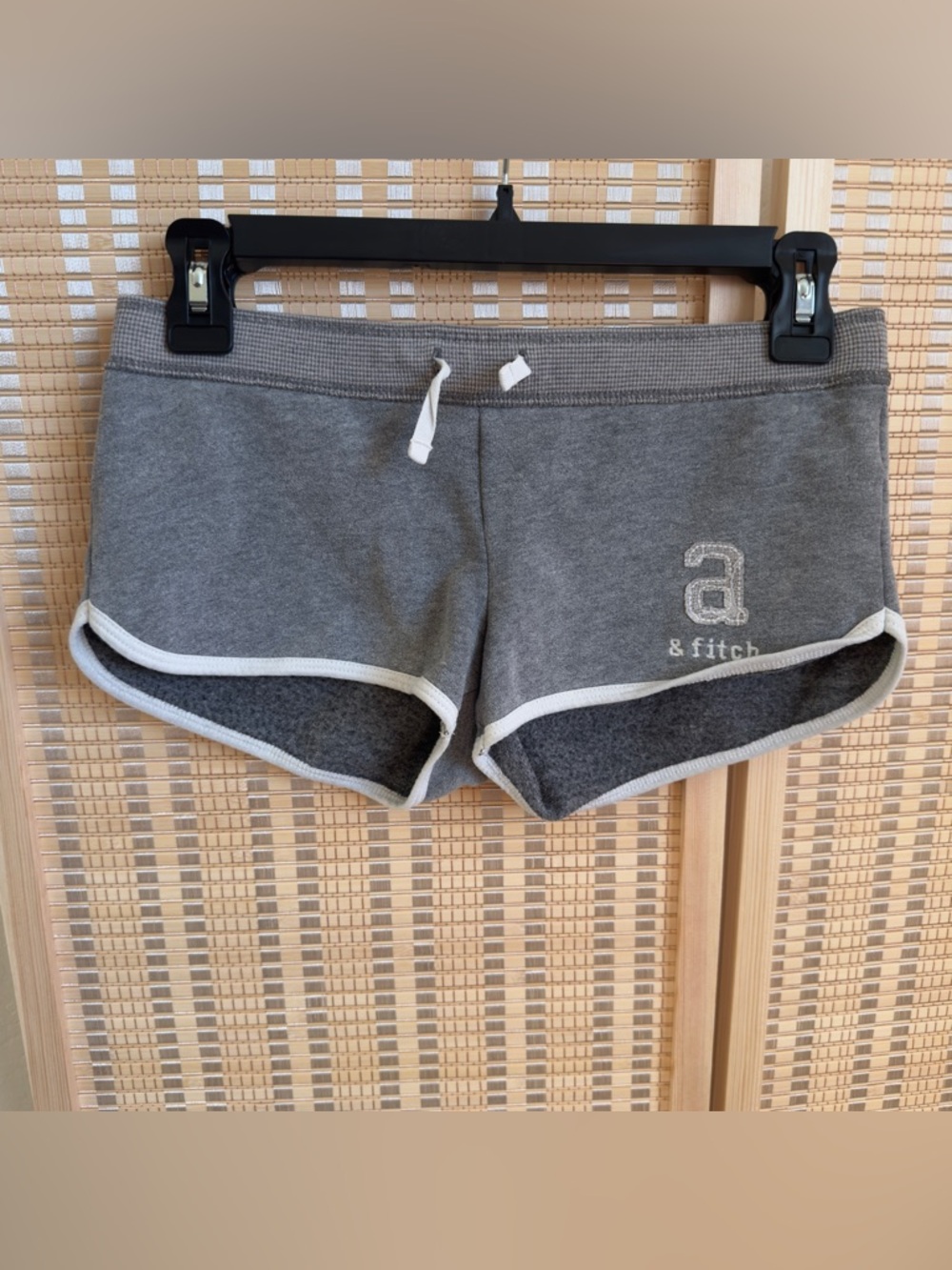 Y2K Abercrombie & Fitch Gray Athletic Mini Shorts with White Trim